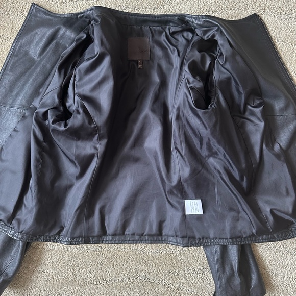 Joie Black Leather Short Round Neck Biker Asymmetric Zip Leather Jacket Sz Large - Picture 10 of 16